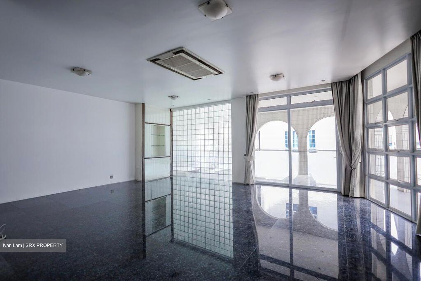 Sennett Avenue (D16), Semi-Detached #579139671